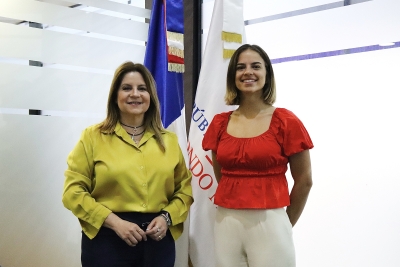 Fondo MARENA firma contrato con Carolina de Hostos como Coordinadora del Proyecto