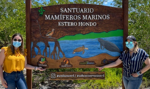 El Santuario de Mamíferos Marinos en Estero Hondo es una área protegida